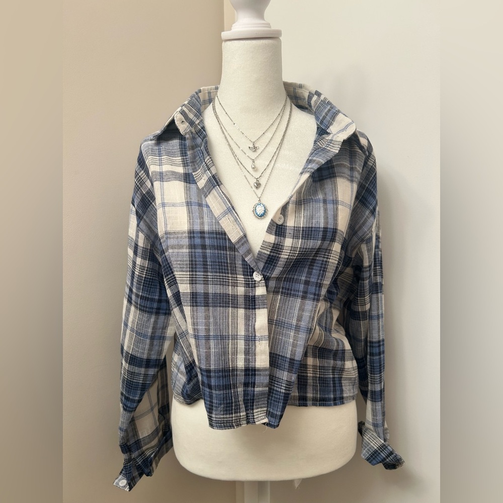 🌹5 for $50🌹Y2K Plaid Button-Up Shirt